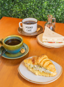 Plato de desayuno de Manu Café